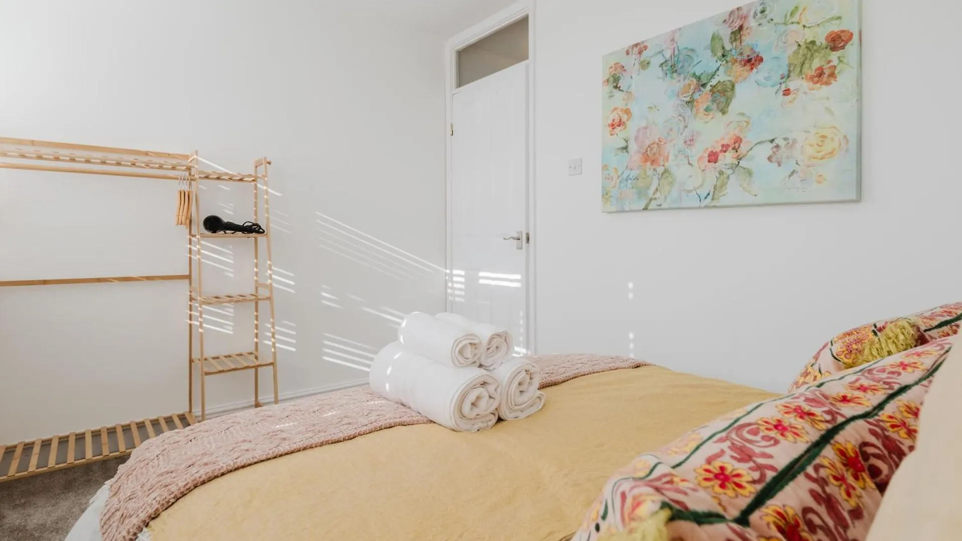 Appartamento Corner House - Bright 2 Bed In Cheltenham Beckhampton Regno Unito
